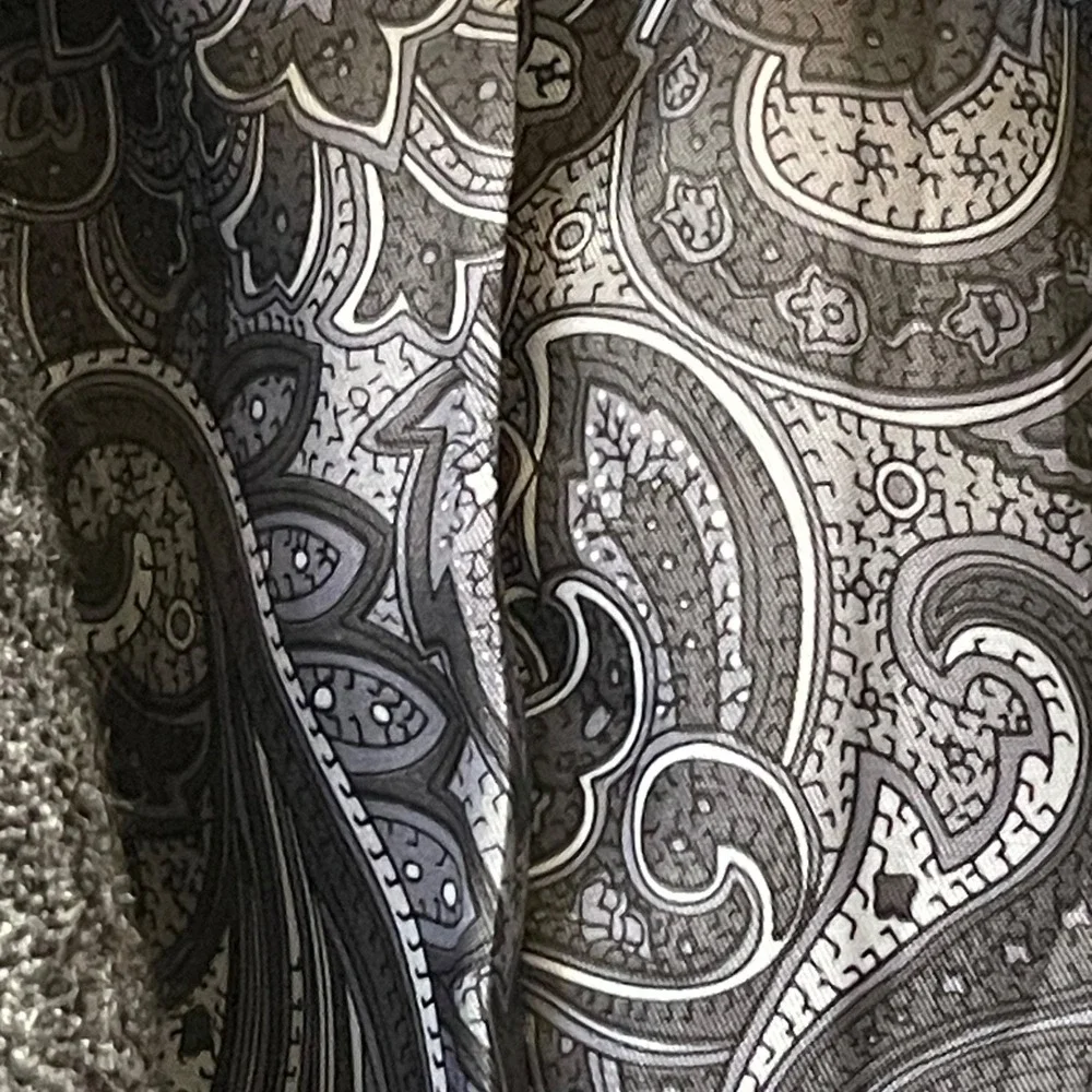 Jos A Bank Men's 1905 Blazer Jacket Size 44 R Gray Plaid 100% Wool Paisley Lined